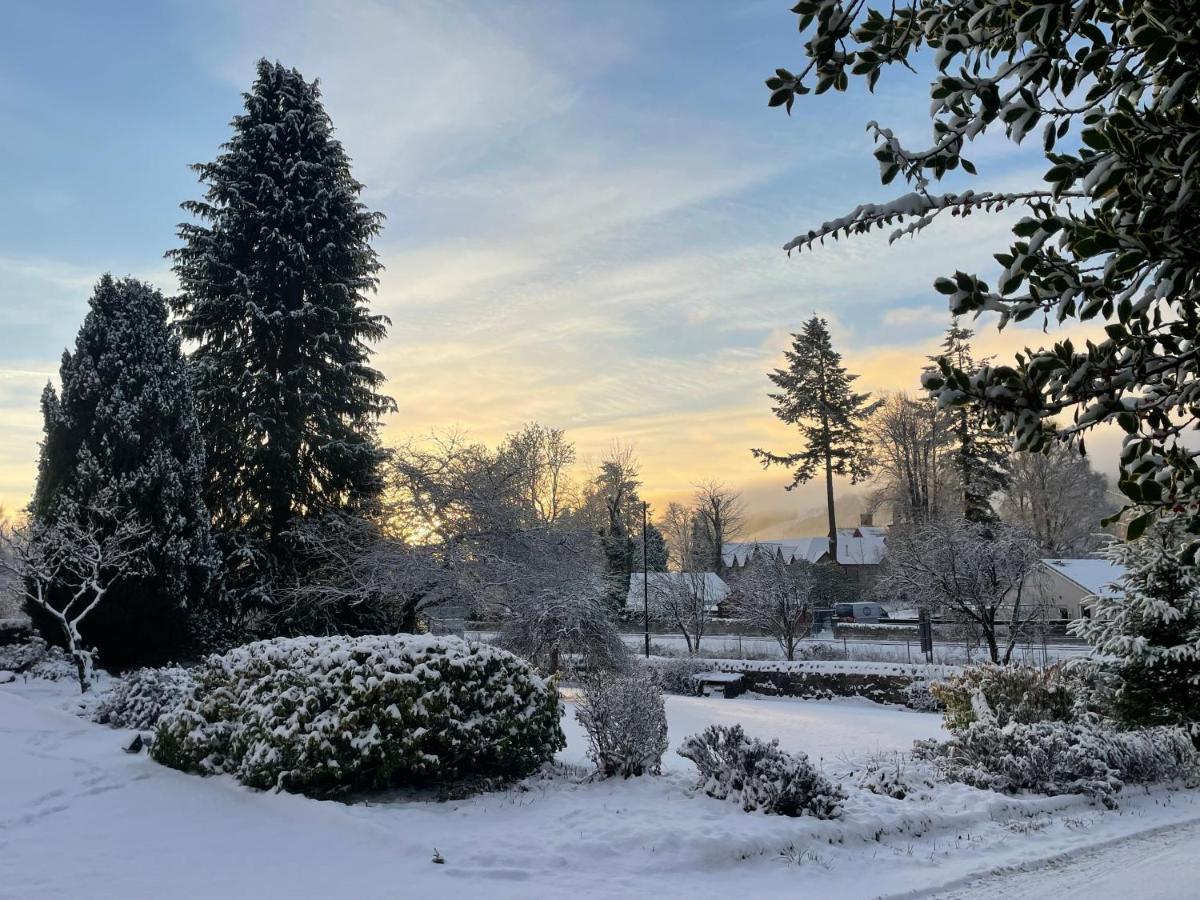 Willows Cottage Pitlochry Buitenkant foto